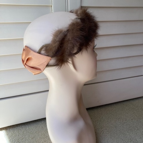 1940\'s Mink Fascinator with Satin Bow